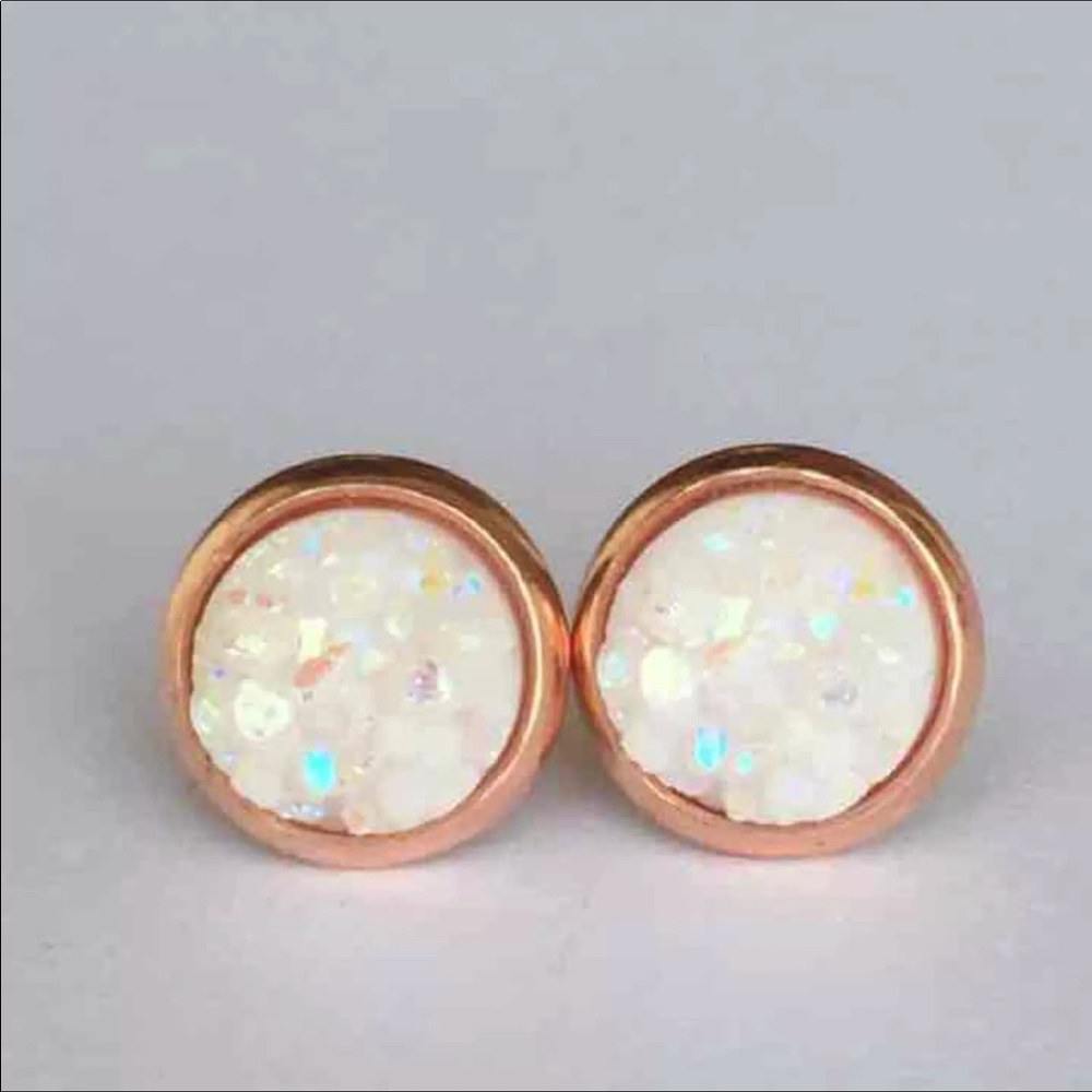 3X$15🎀Mini Rose Gold druzy Style earrings