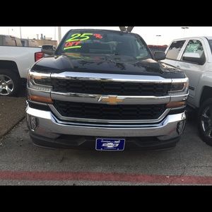 Meet your Posher, Charles