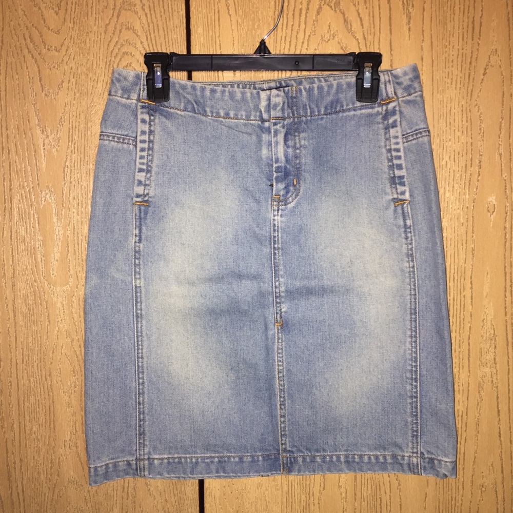 American Eagle denim jean skirt