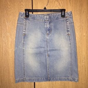 American Eagle denim jean skirt