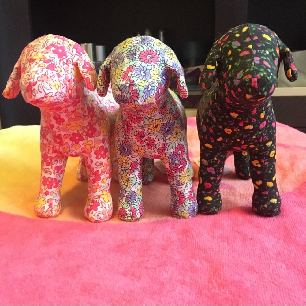 VICTORIA’S SECRET VS PINK VINTAGE MINI DOGS