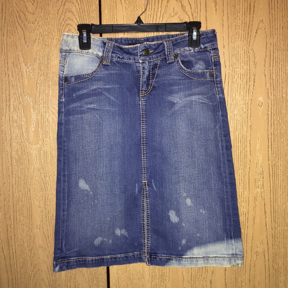 Serfontaine denim jean skirt