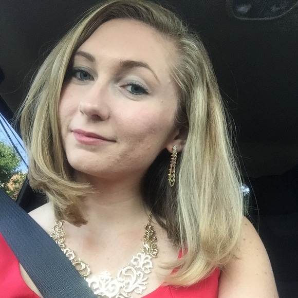 Meet your Posher, Kim - Picture 1 of 1