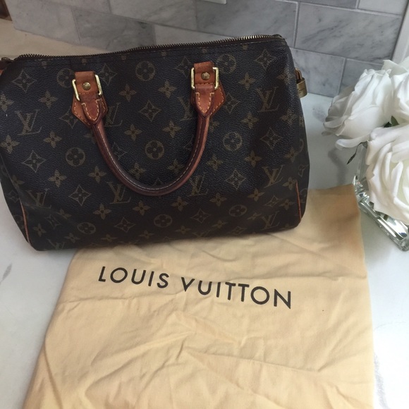 Louis Vuitton Handbags - Authentic Louis Vuitton Speedy 30 Monogram Canvas
