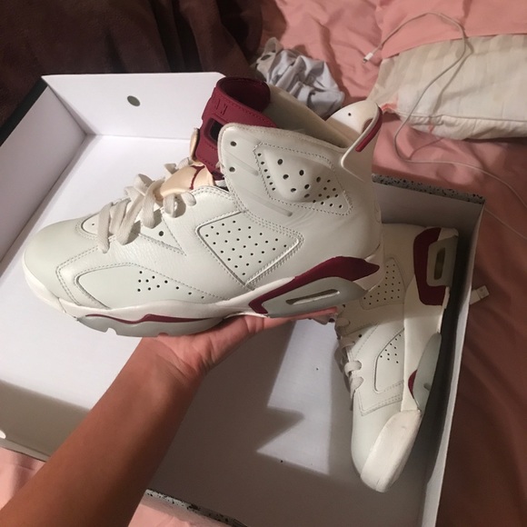 Concept Lab // Air Jordan 6 “Maroon/Gold” | House of Heat° Maroon 6\'s Jordan\'s