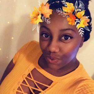 Meet your Posher, Takia