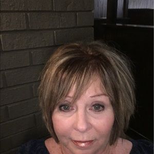 Meet your Posher, Vicki
