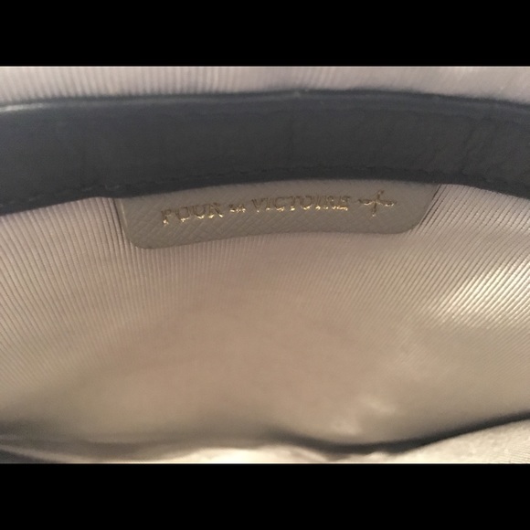 Pour la Victoire clutch black clutch leather - Picture 5 of 5