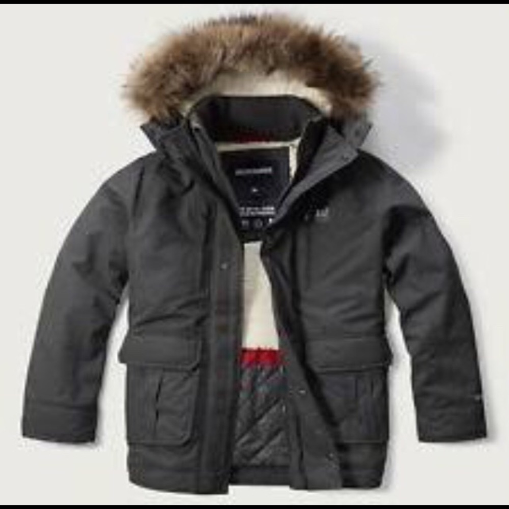 Men’s NW/OT Abercrombie &Fitch Sherpa Lined Parka