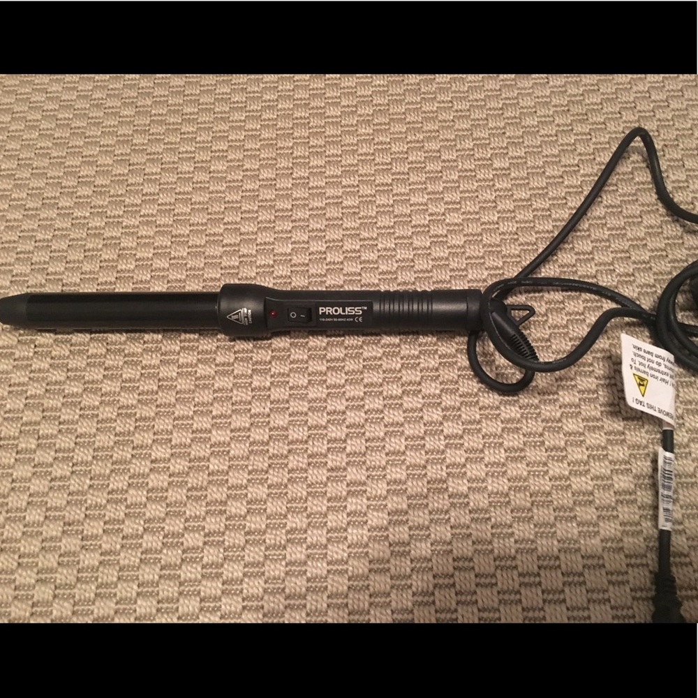 25mm black Proliss twister curling iron wand