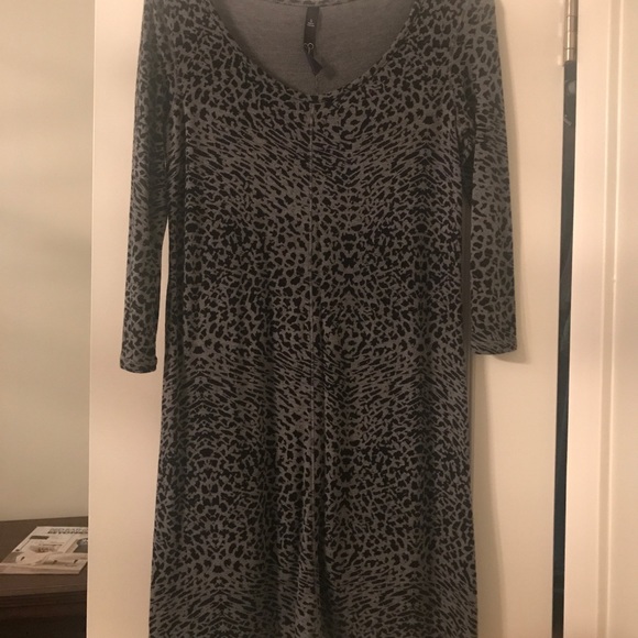 Black/Grey Leopard print dress - Picture 2 of 2