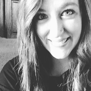 Meet your Posher, Lindsey