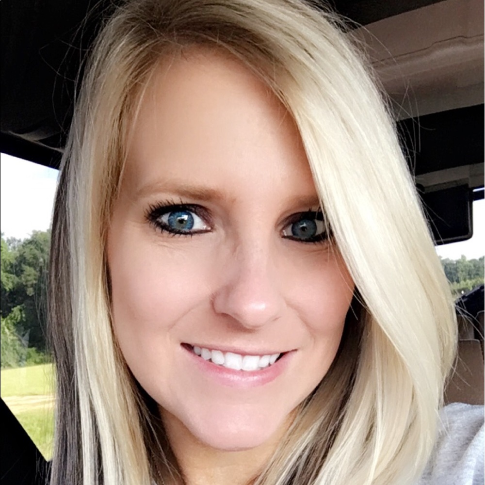 Meet your Posher, Brandi