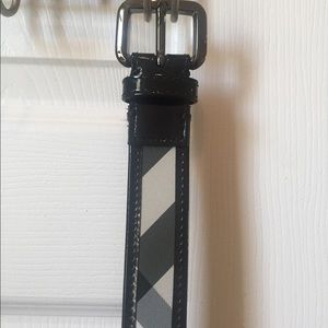 Burberry belt
