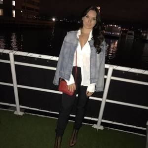 Meet your Posher, Jessica