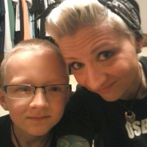 Meet your Posher, Becky