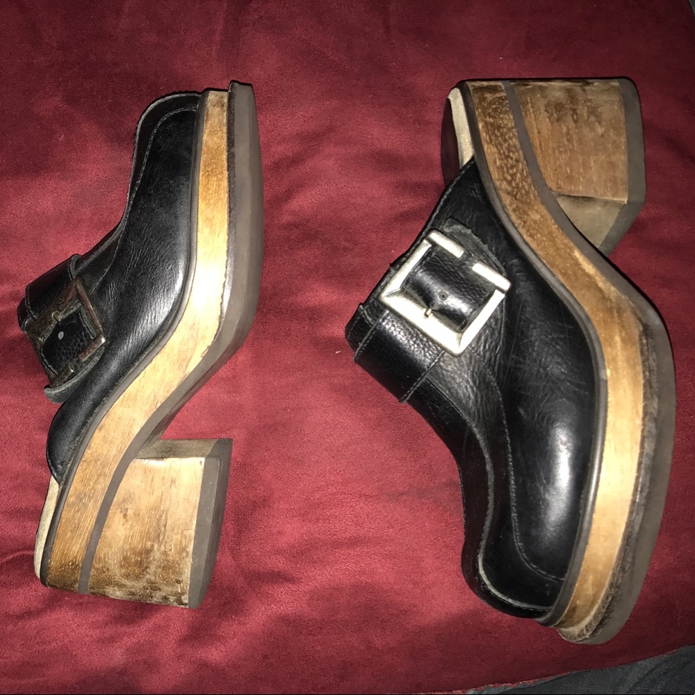 Wood soled leather black clogs. Bundle 4 prvt offr
