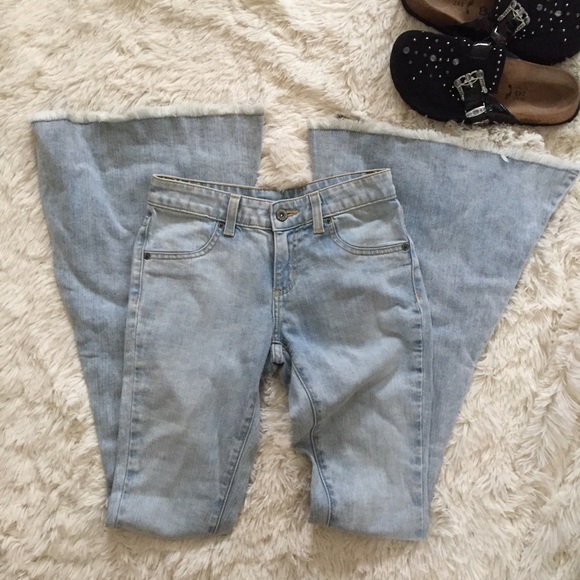 LF Denim - LF Carmar massive flare raw hem distressed jean 24