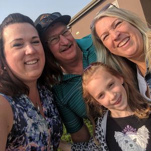 Meet your Posher, Stefanie