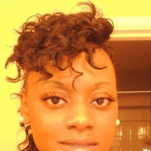 Meet your Posher, Kendra