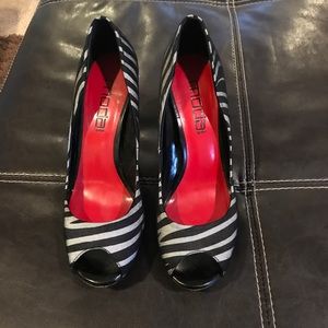 Zebra heels