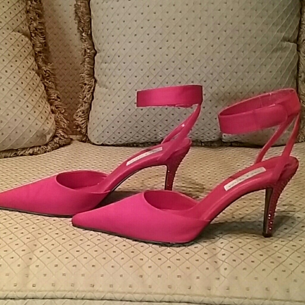 Gorgeous Red Holiday Heels
