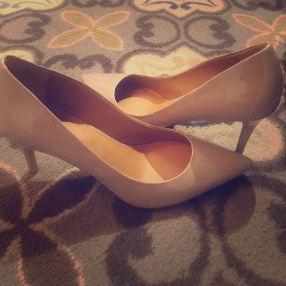 Never used Calvin Klein Pumps