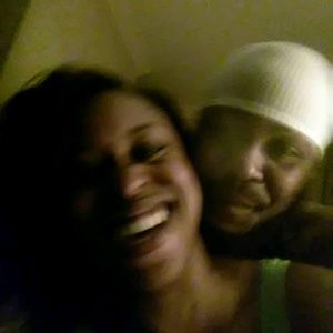 Meet your Posher, Cierra