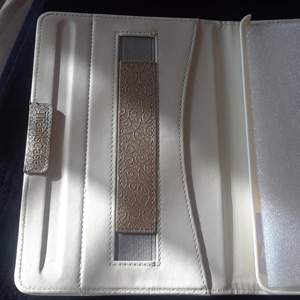 IPad.  Mini 2Case - Picture 3 of 5