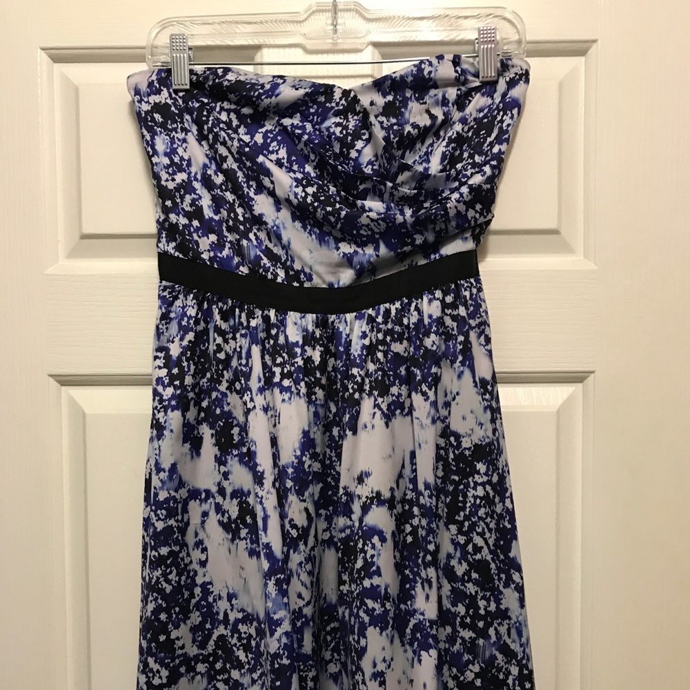 Bleu strapless dress