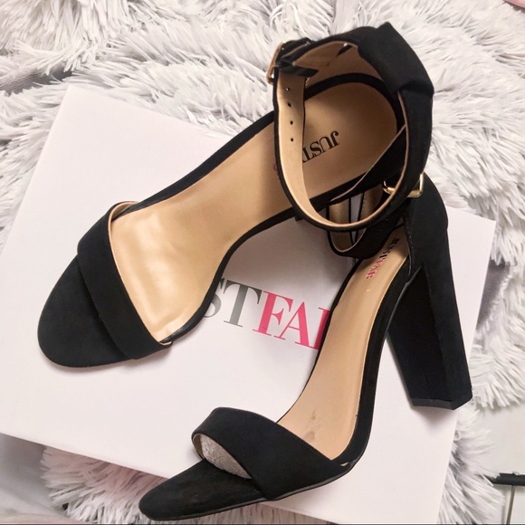 Black Heels with Strap - Picture 3 of 4