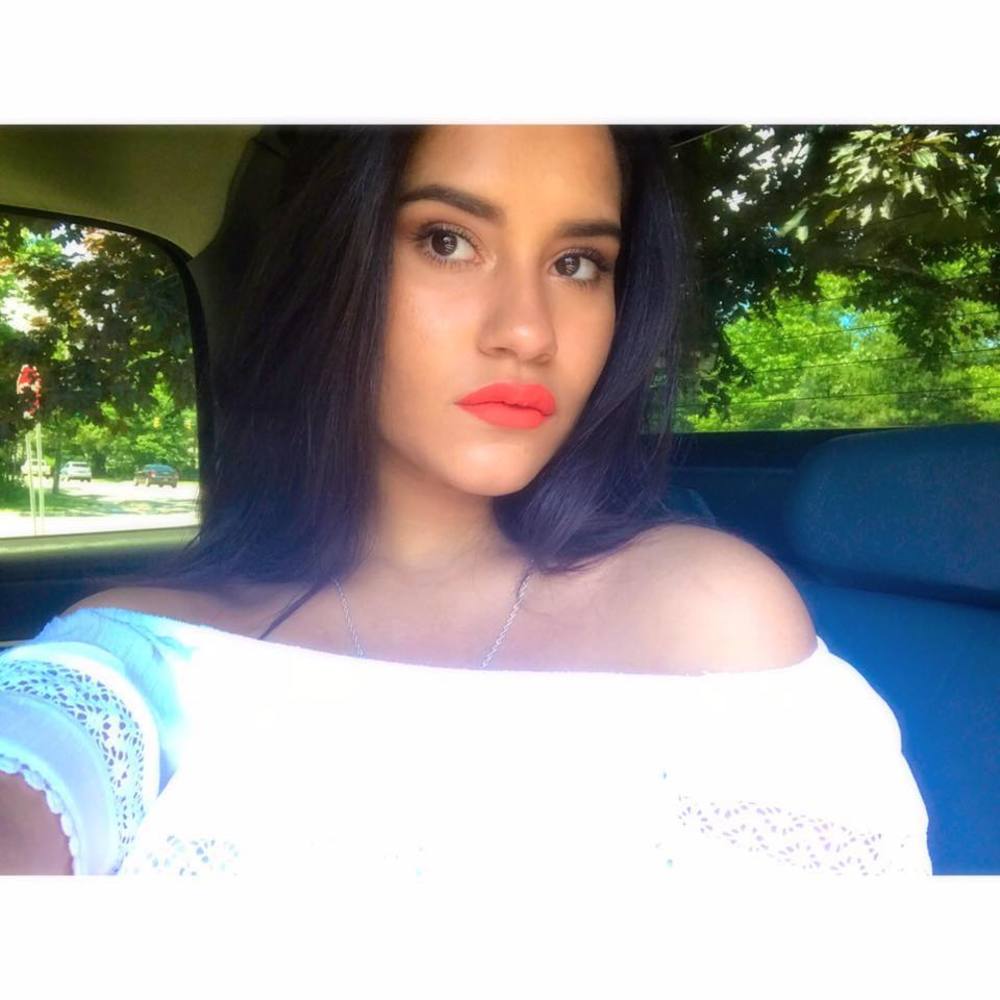 Meet your Posher, Khaliah