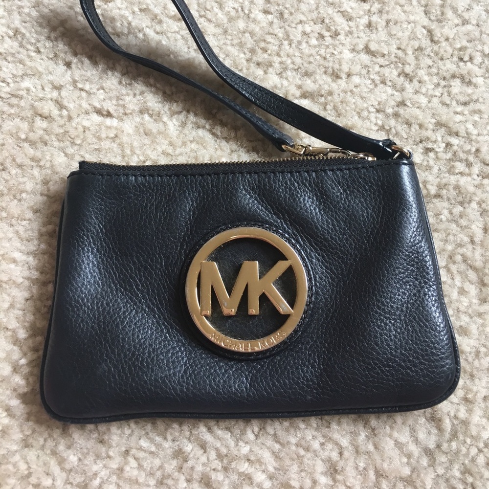 Michael Kors wristlet