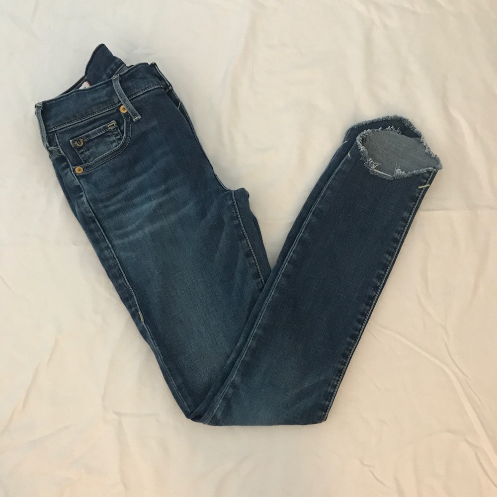 MINT CONDITION TRUE RELIGION WOMENS JEANS SIZE 24