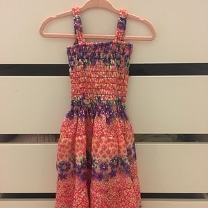 Girls Medium sundress. worn only once!
