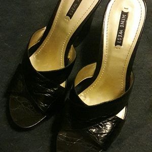 Nine West ladies summer slip on shoes, Nine West