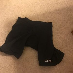 Court black bike shorts, women's small