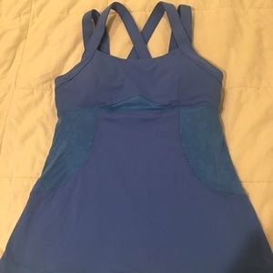 EUC sz 8 lululemon tank