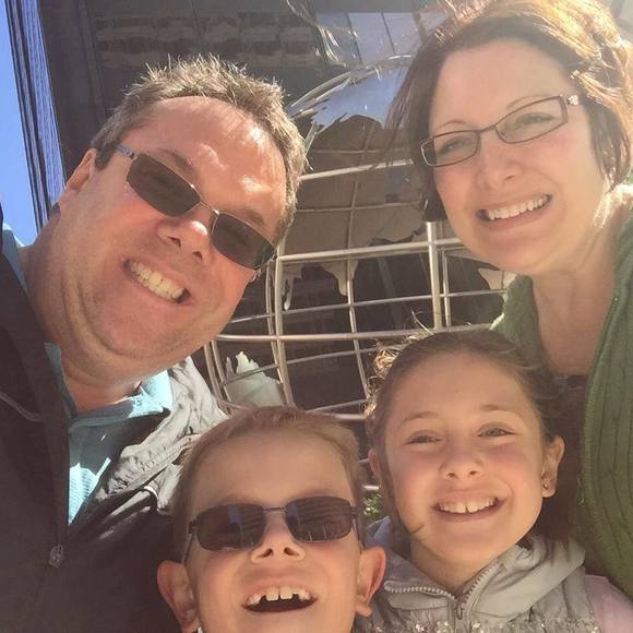 Meet your Posher, Rena - Picture 1 of 1