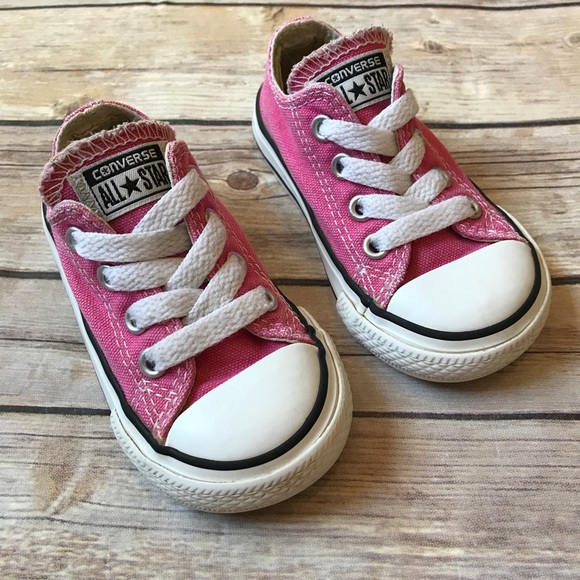 rose pink converse