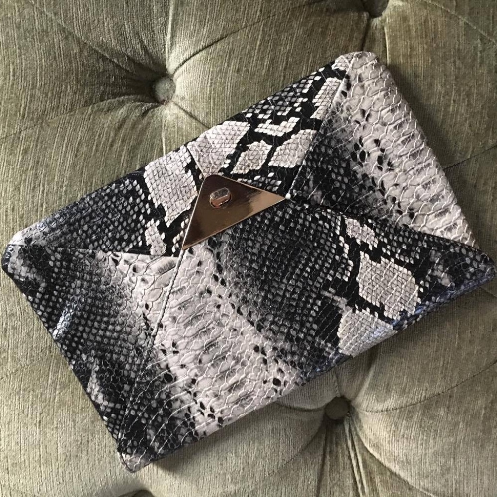 Gorgeous Designer B/W Snakeskin Clutch Purse