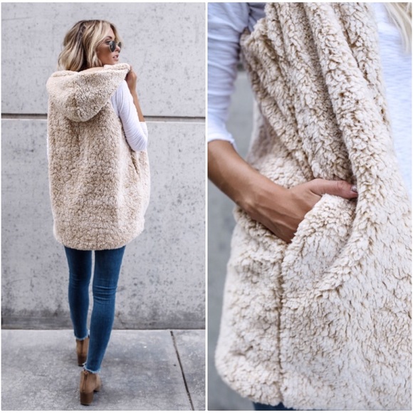 🆕LAST ONE Aspen Sherpa Teddy Vest in Beige - Picture 4 of 8