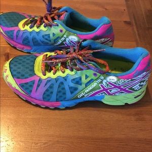 Asics Gel Noosa Tri Womens Size 8.5