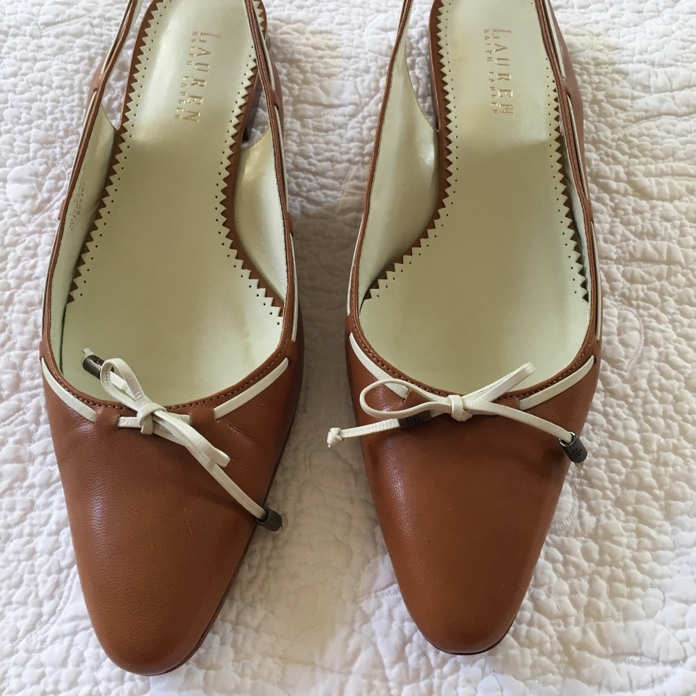 Womens Ralph Lauren Leather Tan Flat 91/2 M Used