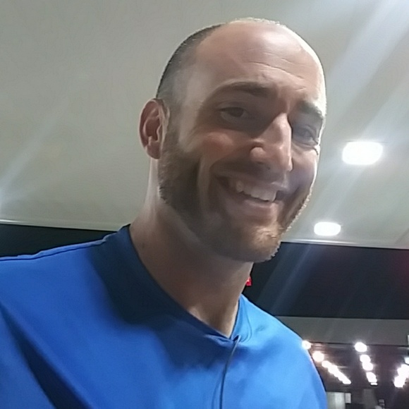 Meet your Posher, Ryan - Picture 3 of 3