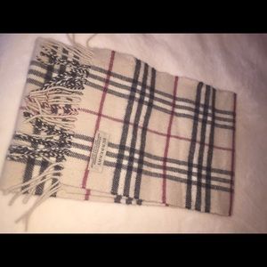 Burberry scarf that wasn't actually sold prior