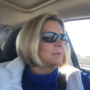 Meet your Posher, Cindy