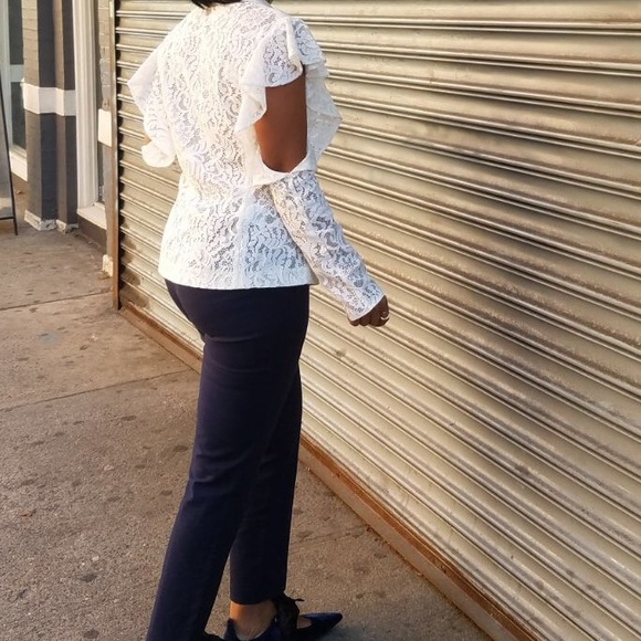 BCBG LACE BLAZER - COLD SHOULDER - Picture 2 of 2