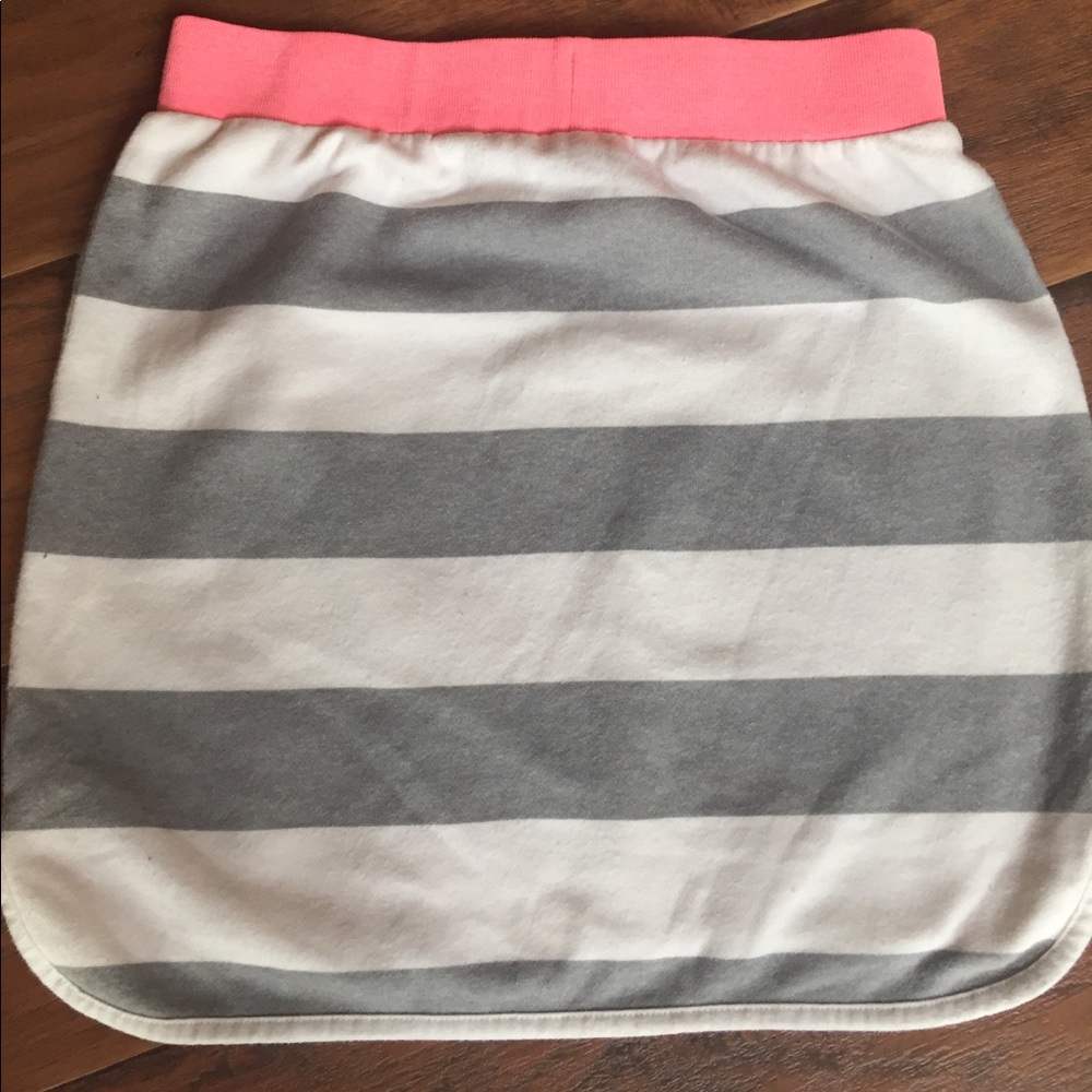 H&M Skirts - 14Y More Like 10-12Y - Picture 3 of 8