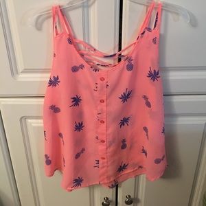 Top with pineapples and palm trees.  SZ  large